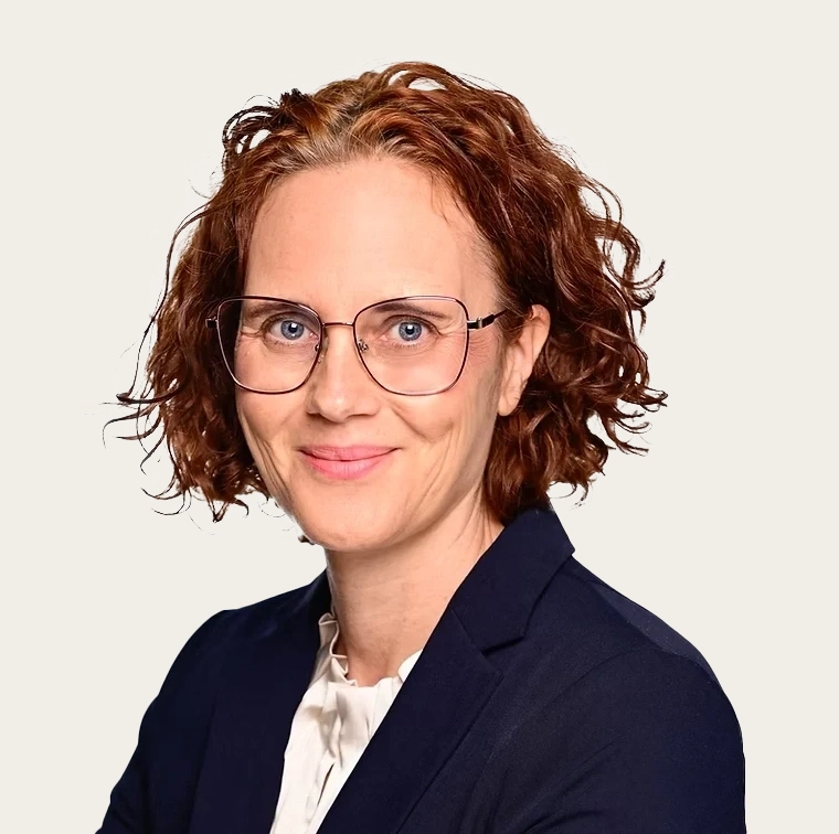 katrin-lebherz-immobilienmaklerin-darmstadt-portrait Katrin Lebherz, Immobilienmaklerin in Darmstadt — LIVADIS Immobilien